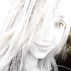 Meet your Posher, Brook